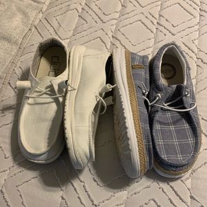 2 pairs womens Hey Dudes size 6. Worn once each.